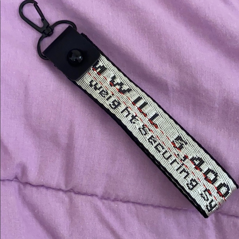 Off White Keychain - Picture 2 of 2